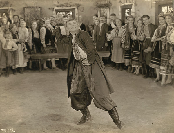 Image - Vasyl Avramenko in the film Natalka Poltavka.